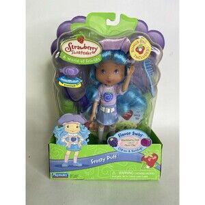 Strawberry Shortcake Winter Berry Twist Frosty Puff Doll Playmates 2006 NEW